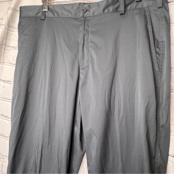 Nike Golf Dri-Fit Flat Front Tech Golf Pants Men's 36x32 Grey - Picture 5 of 10